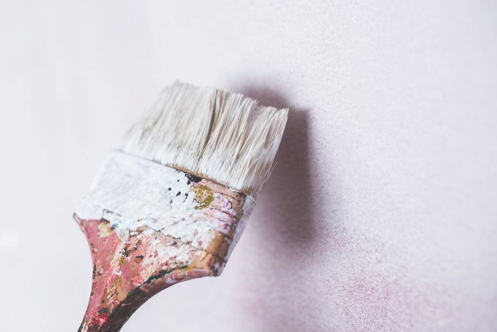 Common Red Flags to Look Out for When Hiring Painters in Diamond Creek